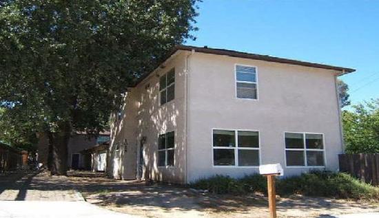 1025 Nineteenth Street, Paso Robles, CA 93446 