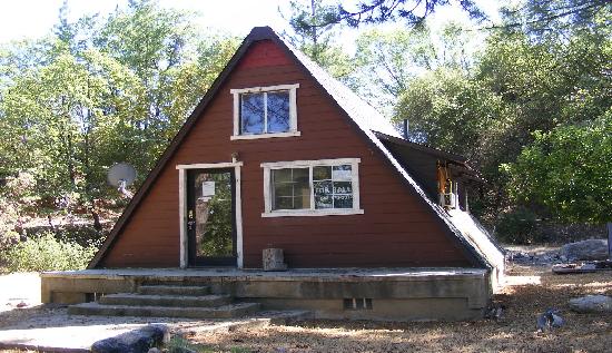 8675 Cave City Road, Mountain Ranch, CA 95246 