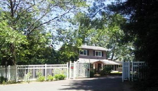 2322 Elena Ln, Carmichael, CA 95608 