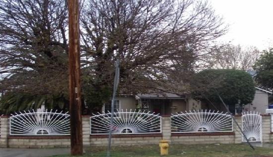 15057 Sylvan Street, Van Nuys, CA 91411 