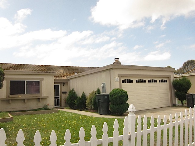 1684 Cherokee Dr, Salinas, CA 93906 