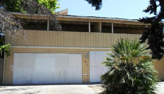 6030 North Pershing Avenue, Stockton, CA 95207 