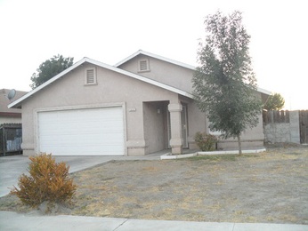 1337 Yosemite Drive, Corcoran, CA 93212 