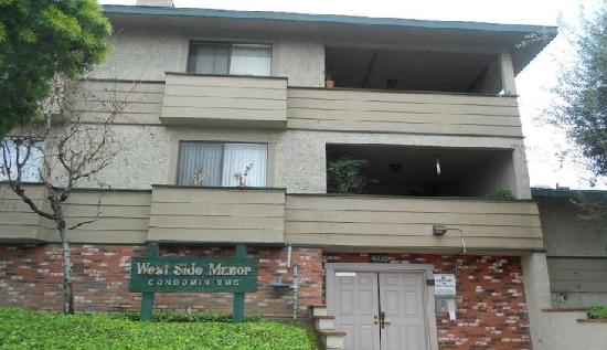 400 W 223rd St Unit No 203, Carson, CA 90745 