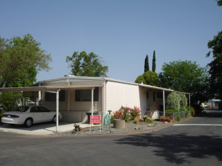 7725 La Reina Way, Sacramento, CA 95828 