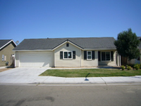 5164 West Michigan Avenue, Fresno, CA 93722 