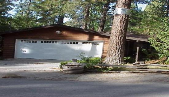 179 Finch Drive, Big Bear Lake, CA 92315 
