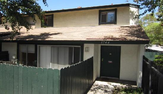 1744 Bradbury Drive, Montebello, CA 90640 