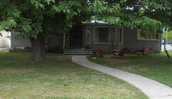 140 Cedar St, Bakersfield, CA 93304 