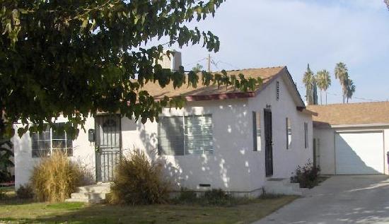 2020 3rd St, Wasco, CA 93280 