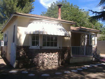 14185 Dyer Street, Sylmar, CA 91342 