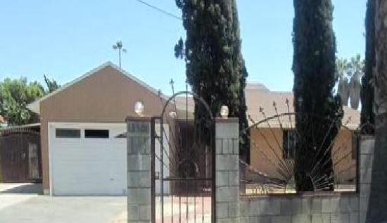 13500 Wingo St, Los Angeles, CA 91331 