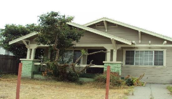 836 West 76th Street, Los Angeles, CA 90044 