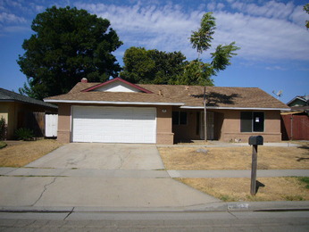 437 North Phillip Avenue, Fresno, CA 93727 