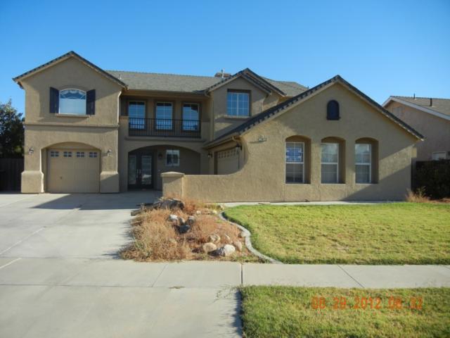 1260 Cherry Lane, Lemoore, CA 93245 