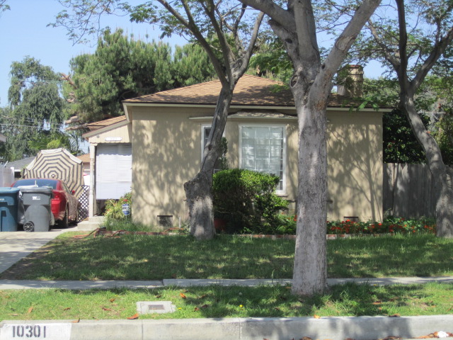 10301 Washington Ave, South Gate, CA 90280 