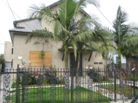 611 52nd St, Los Angeles, CA 90037 