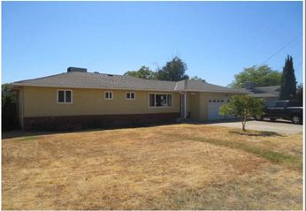 1970 16th St, Olivehurst, CA 95961 