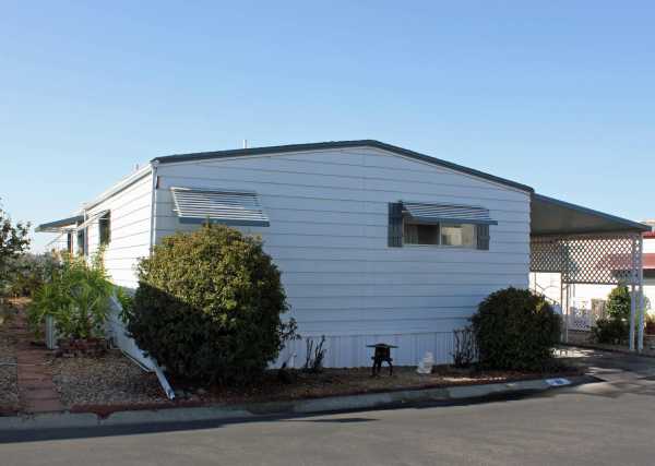 955 Howard Ave. #69, Escondido, CA 92029 