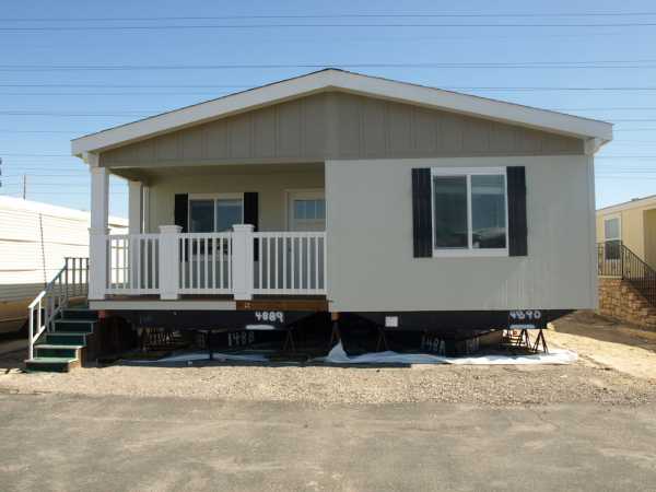 19350 Ward Street, #17, Huntington Beach, CA 92646 