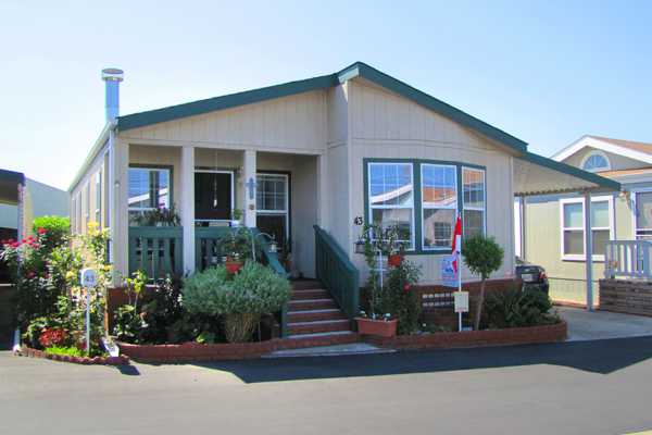 1540 E. Trenton, #43, Orange, CA 92867 