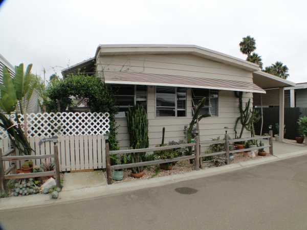 2750 Wheatstone St. #213, San Diego, CA 92111 