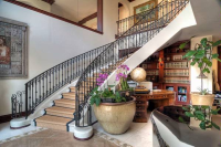 2075 Loma Vista, Beverly Hills, CA 90210 