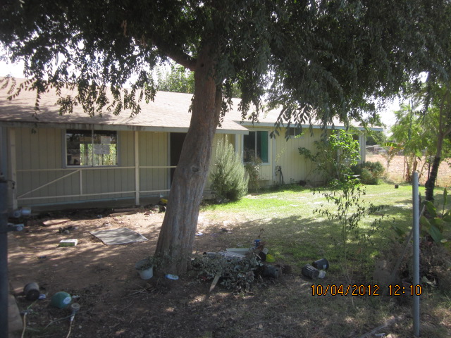 248 Holcomb St, Porterville, CA 93257 