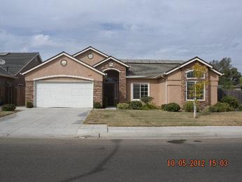 6698 E Raco Ave, Fresno, CA 93727 