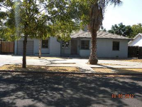 38 E Buckingham Way, Fresno, CA 93704 