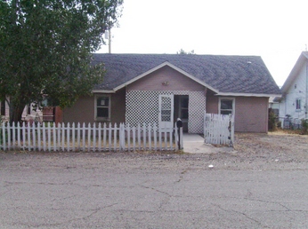 20 Upland Street, Susanville, CA 96130 
