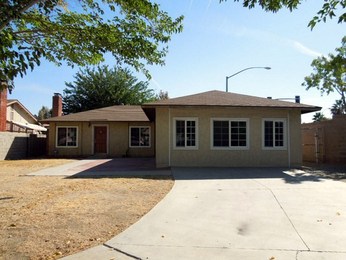 43202 Archwood Way, Lancaster, CA 93536 