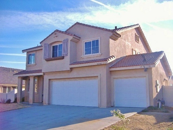 36748 37th Street E, Palmdale, CA 93550 