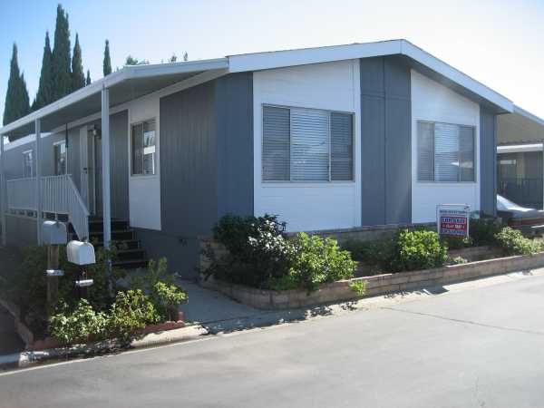 323 N Euclid #7, Santa Ana, CA 92703 