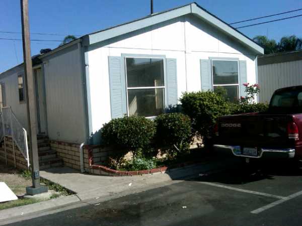 2424 W. 1st St, Santa Ana, CA 92703 