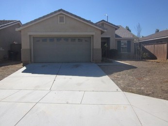 1579 Whiteoak Drive, Perris, CA 92571 