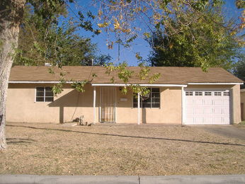 1221 W Lumber Street, Lancaster, CA 93534 