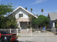 669 W 61st St, Los Angeles, CA 90044 