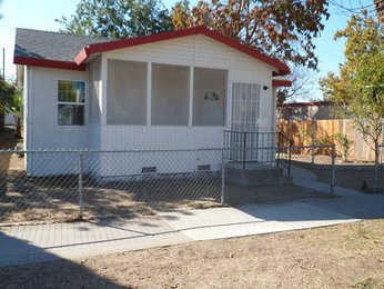 923 3rd Street, Modesto, CA 95351 