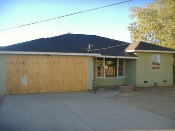 946 E Avenue Q, Palmdale, CA 93550 