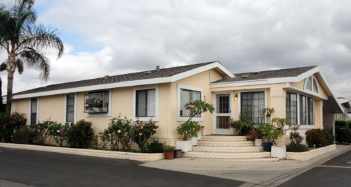 201 W. COLLINS #60, Orange, CA 92867 