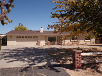 21370 Pine Ridge Avenue, Apple Valley, CA 92307 