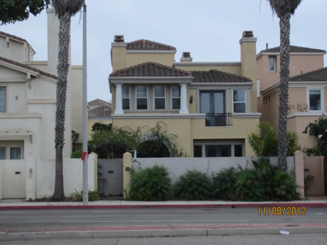 422 Goldenwest St, Huntington Beach, CA 92648 