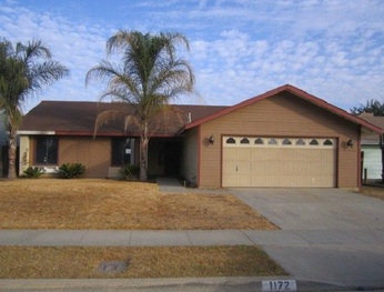 1172 West Damron Avenue, Tulare, CA 93274 