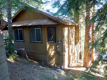 324 Cedarbrook Drive, Twin Peaks, CA 92391 