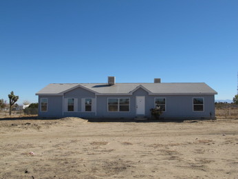 13425 Ailanthus Road, Phelan, CA 92371 