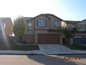 6581 East Braly Ave, Fresno, CA 93727 