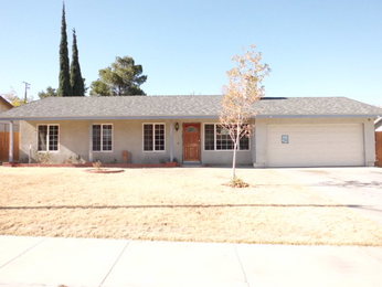 15806 La Verida Drive, Victorville, CA 92395 