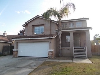 8405 Hemlock Court, Bakersfield, CA 93311 