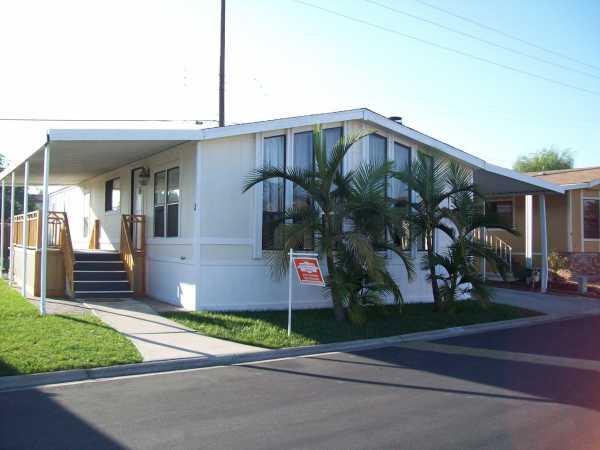 200 S. Emerald Dr. #3, Vista, CA 92081 